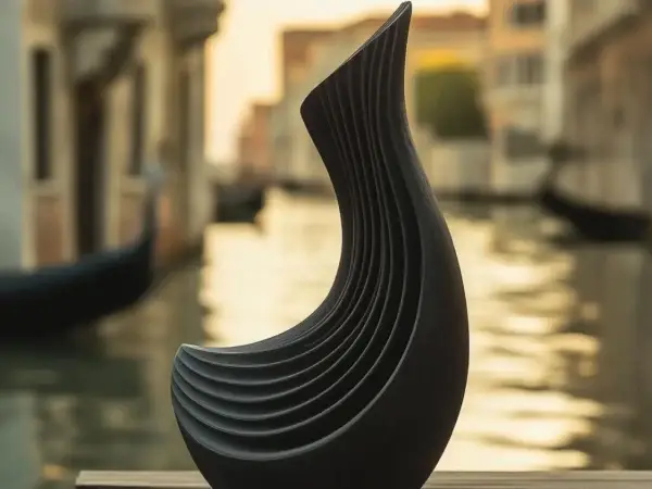 Black Swan Vase